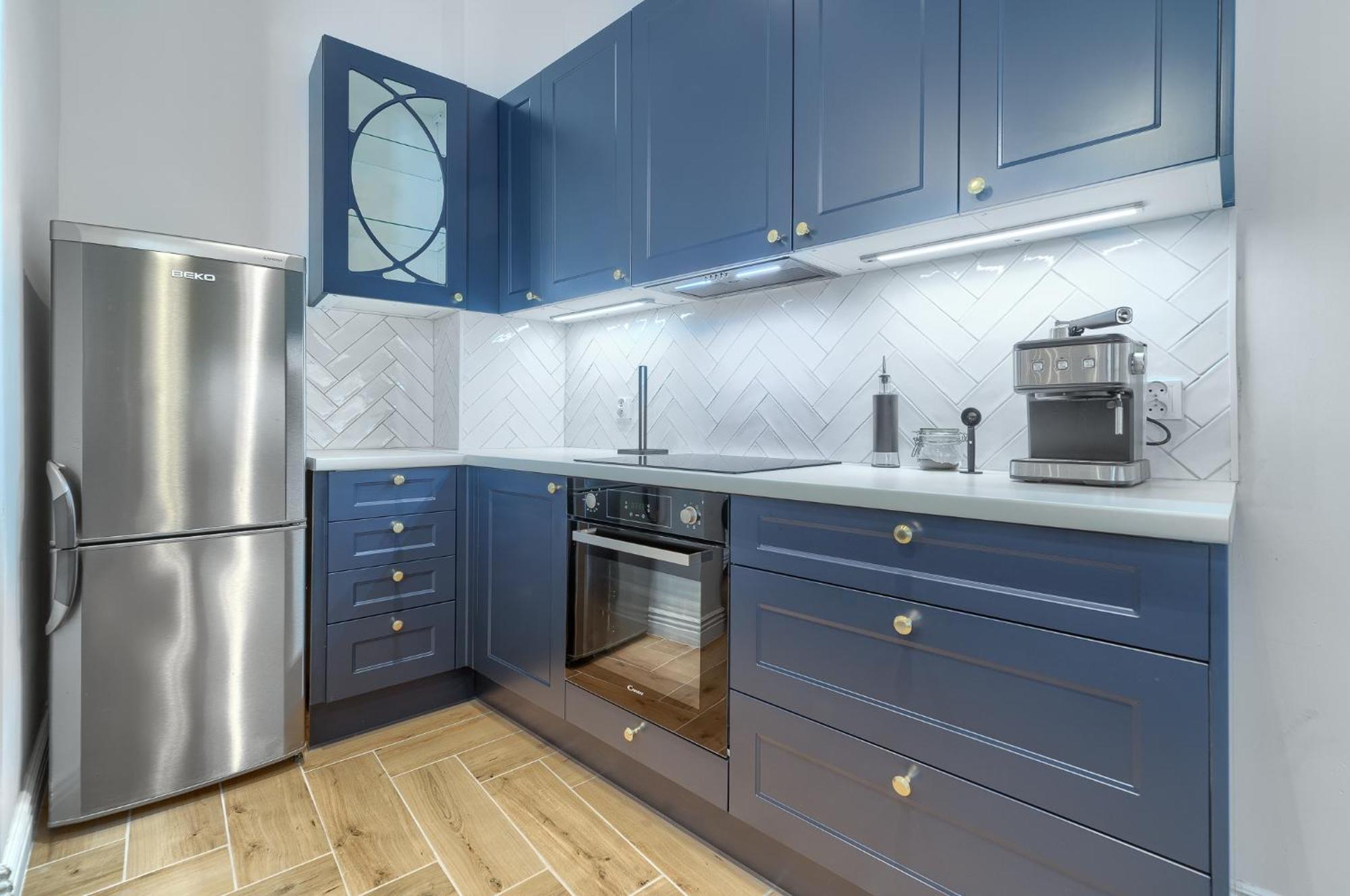 Munn 10 Apartment *